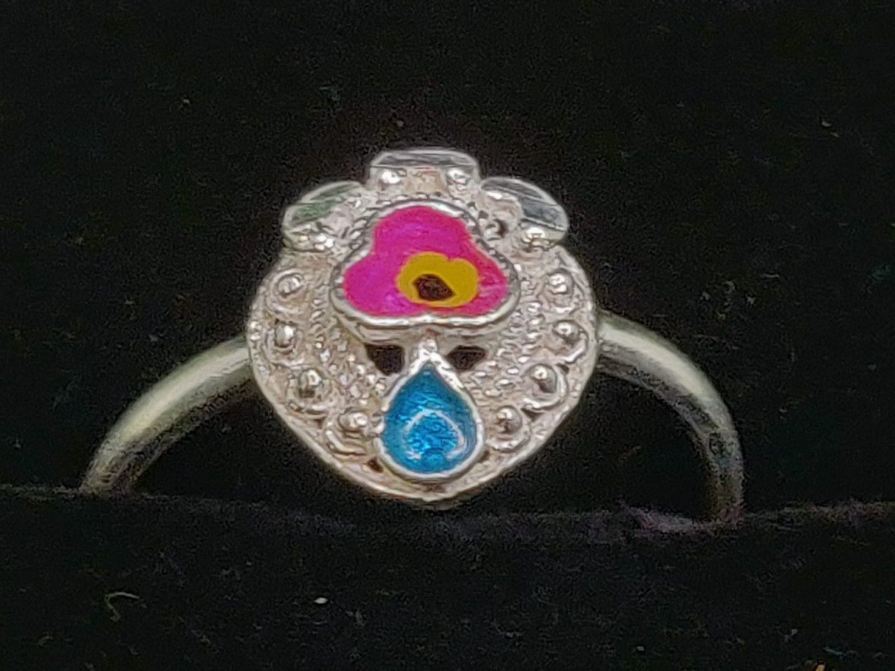 Fancy Stone Single