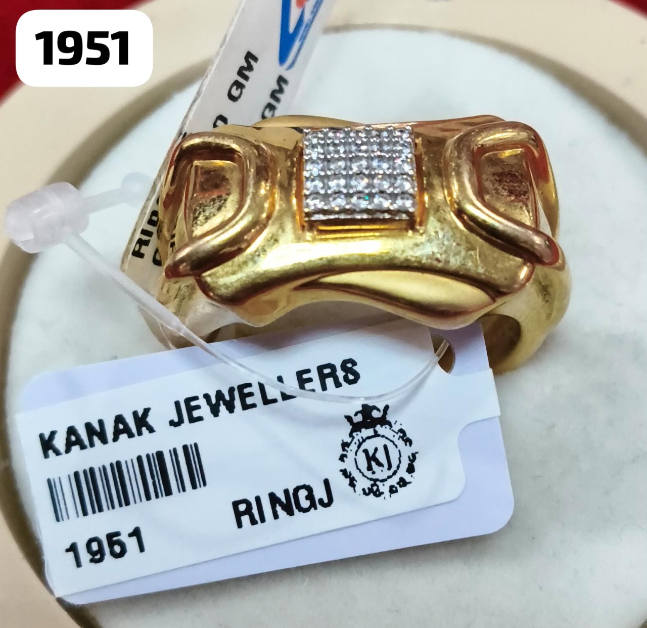 RingJ 18 KT