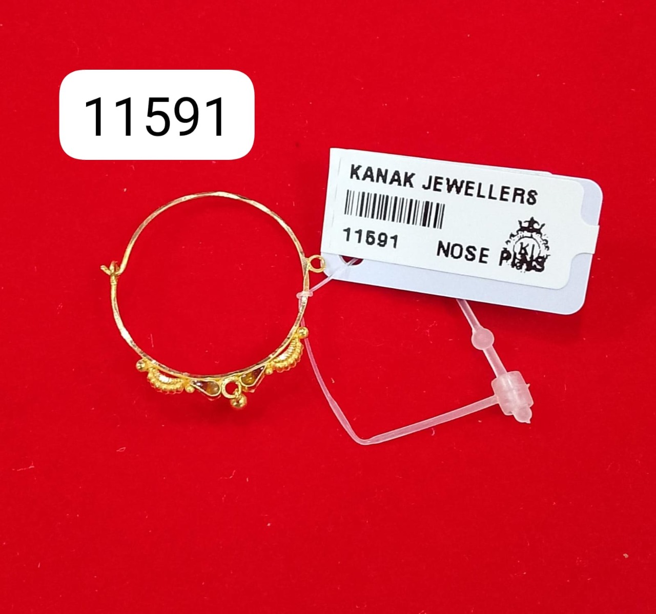 NOSE PINS 18 K
