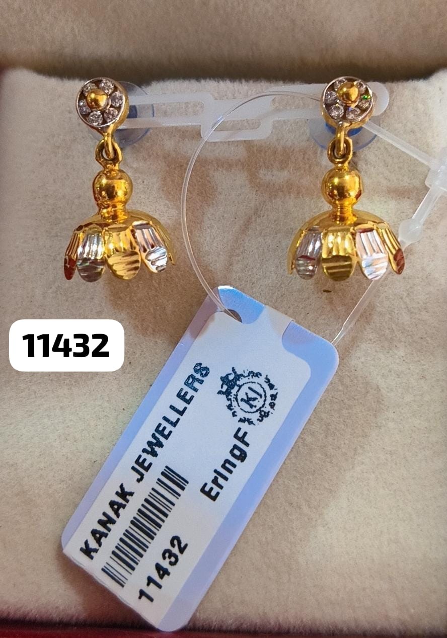Earring F 18KT