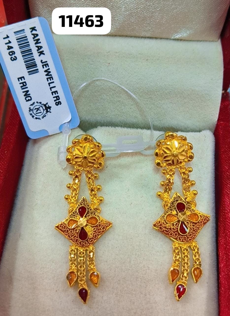 Earring F 18KT