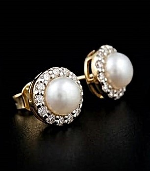 EARRING