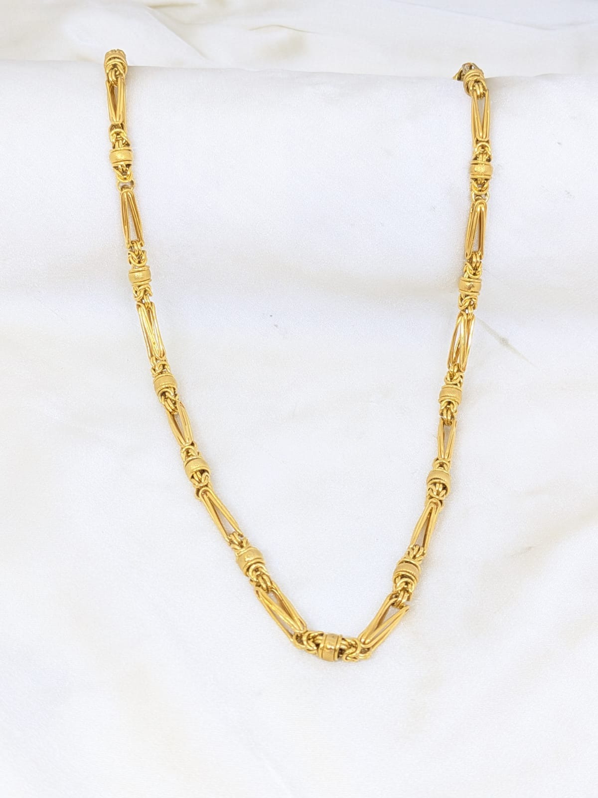 GOLD CHAIN