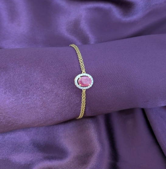 BRACELET