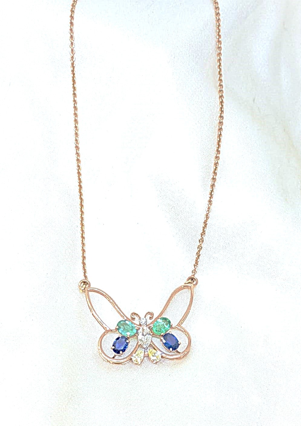 CHAIN PENDENT