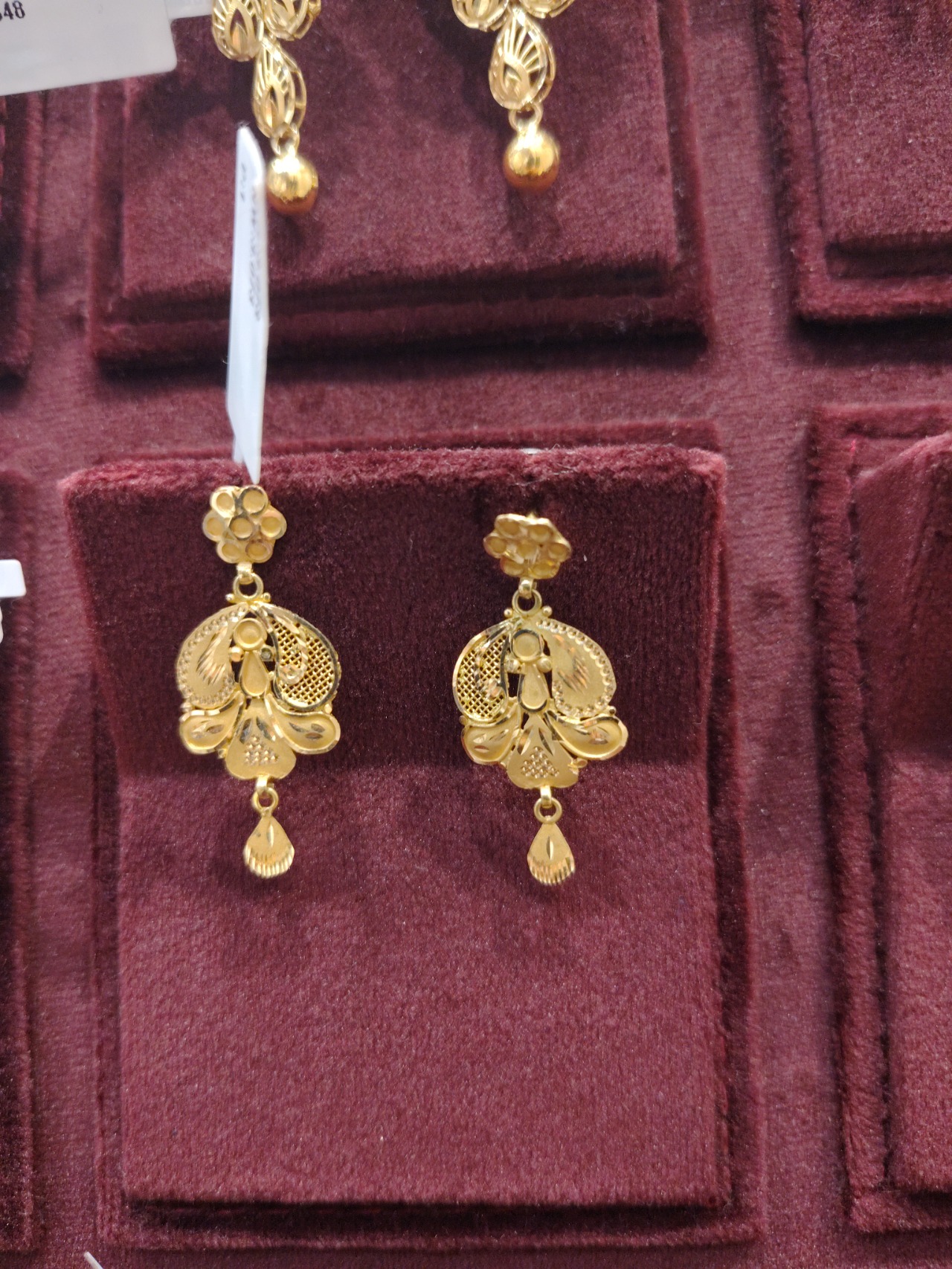 EARING
